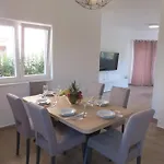 Дом отдыха M&l Holliday