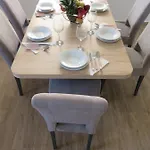 M&l Holliday * بيوغْغاد نا موغو