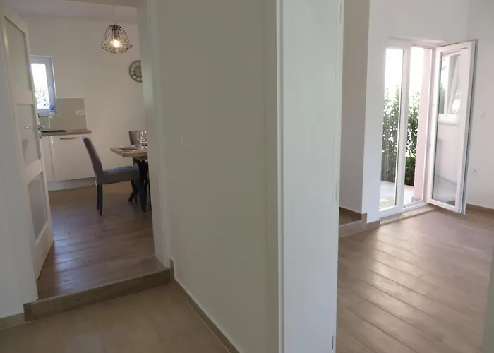 Сasa de vacaciones M&l Holliday Biograd Na Moru